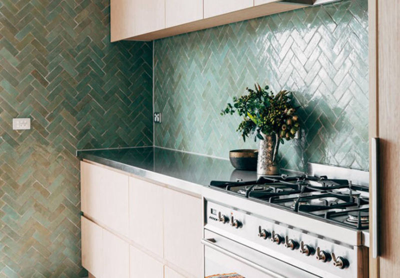 Zellige en cocinas azulejo pintado a mano
